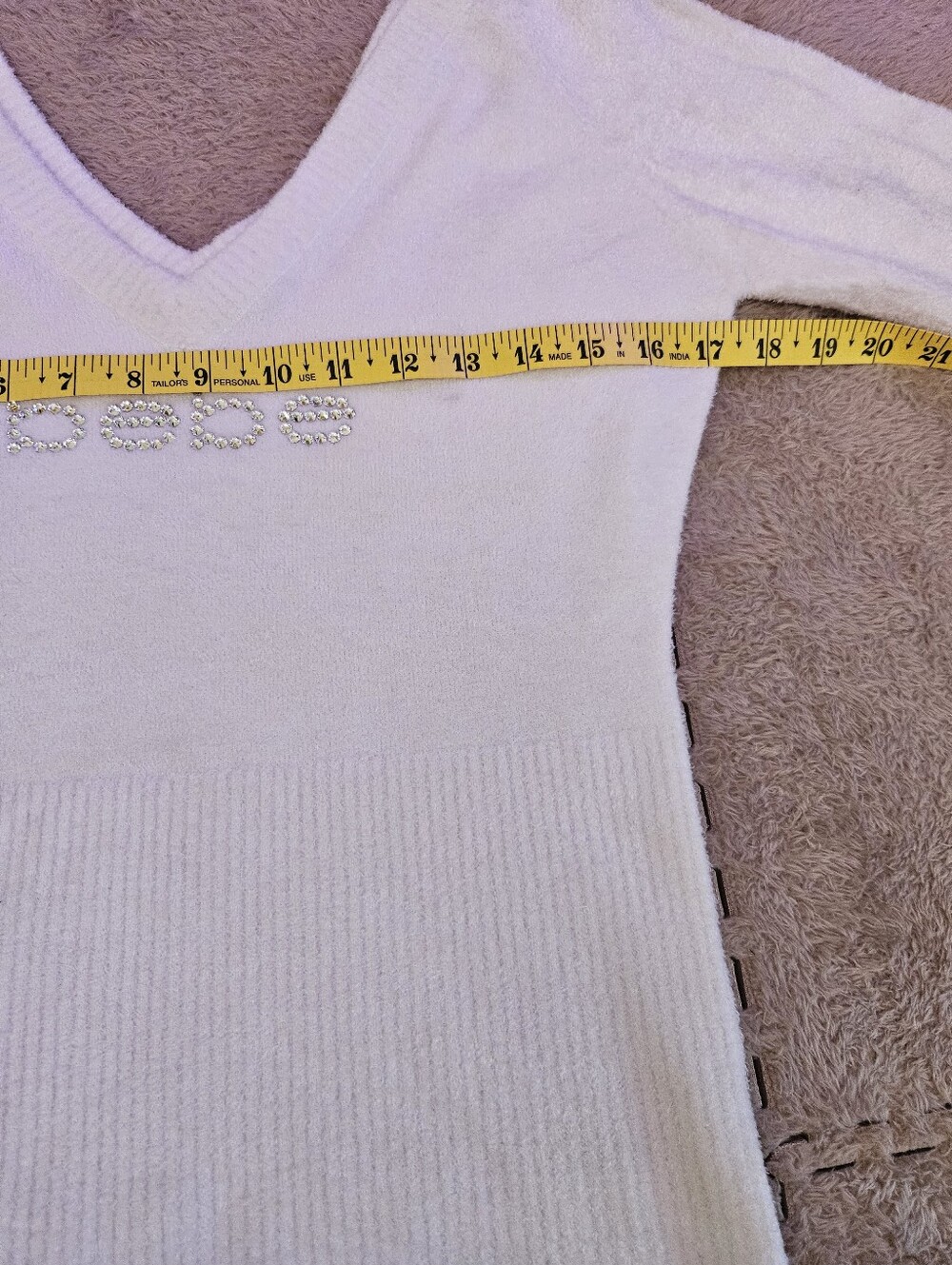 bebe Off-Shoulder White Rhinestone Logo Sweater Sz L - Picture 6 of 11